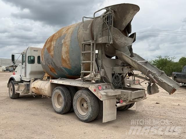 Kenworth T800 Další
