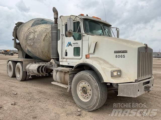 Kenworth T800 Další