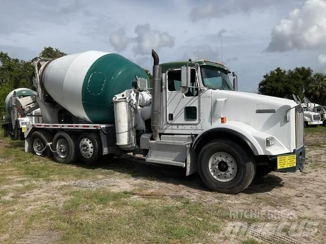 Kenworth T800 Další