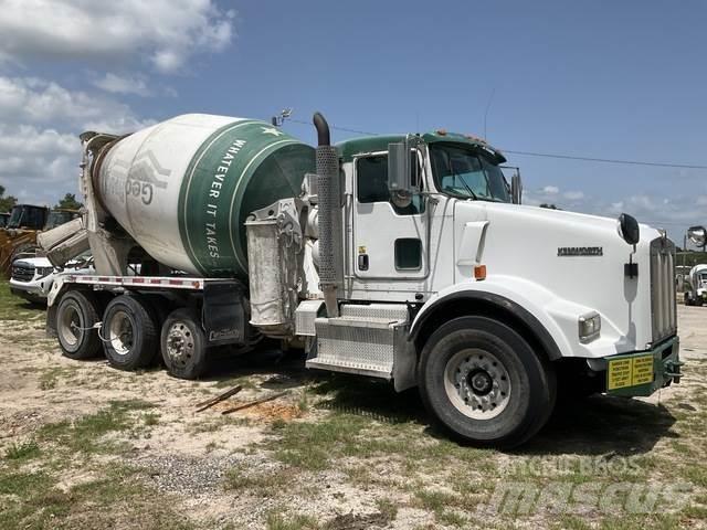 Kenworth T800 Další