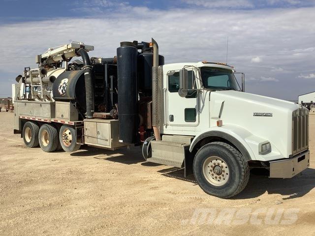Kenworth T800 Pásová rýpadla