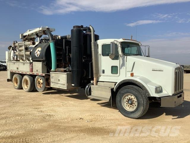 Kenworth T800 Pásová rýpadla