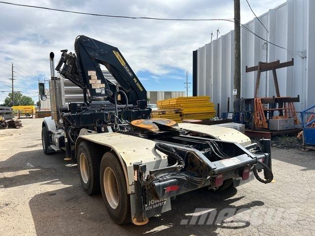 Kenworth T800 Autojeřáby, hydraulické ruky