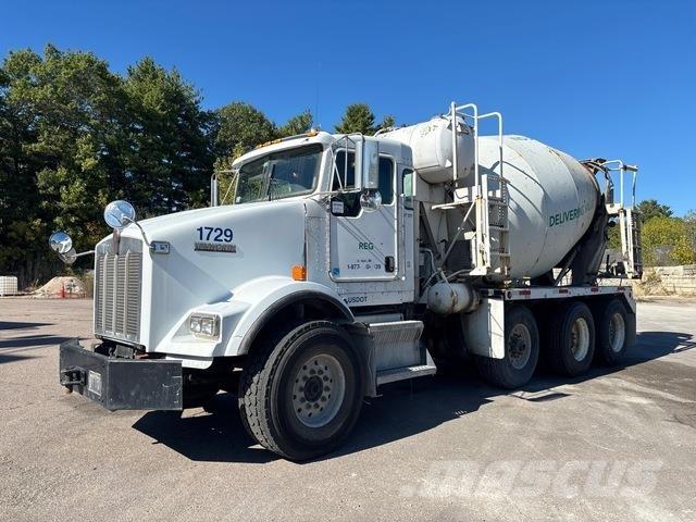 Kenworth T800 Další