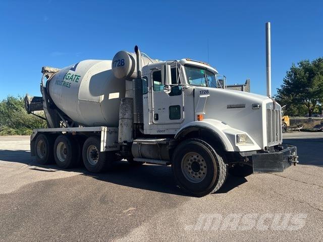 Kenworth T800 Další