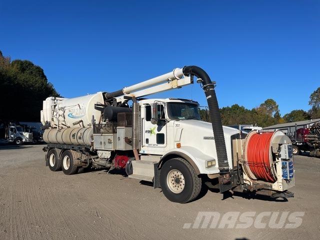 Kenworth T800 Kombinované/Čerpací cisterny