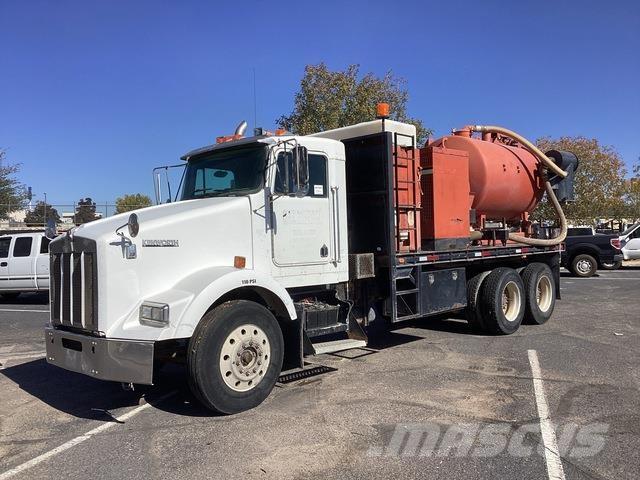 Kenworth T800 Pásová rýpadla