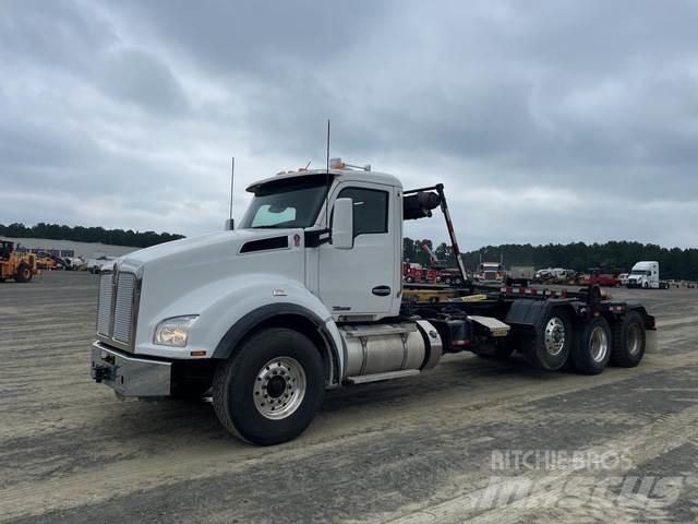 Kenworth T880 Hákový nosič kontejnerů