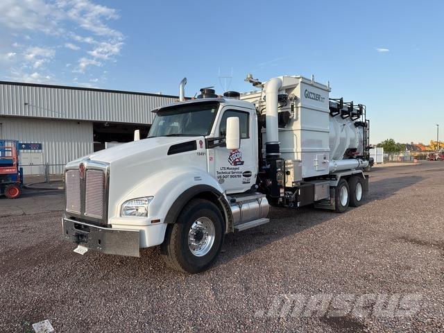 Kenworth T880 Pásová rýpadla
