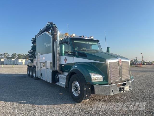Kenworth T880 Pásová rýpadla
