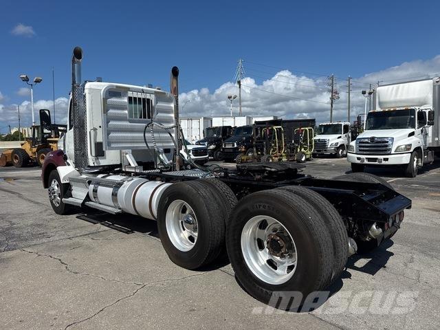 Kenworth T880 Tahače