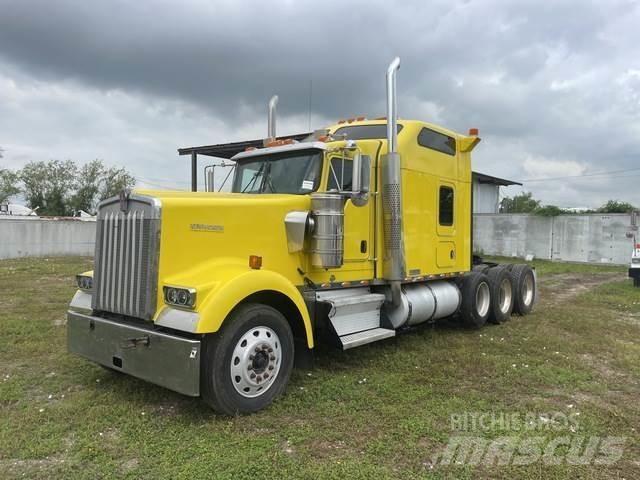 Kenworth W900 Tahače