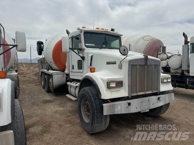 Kenworth W900 Další