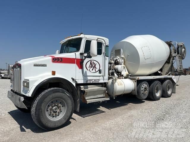 Kenworth W900 Další