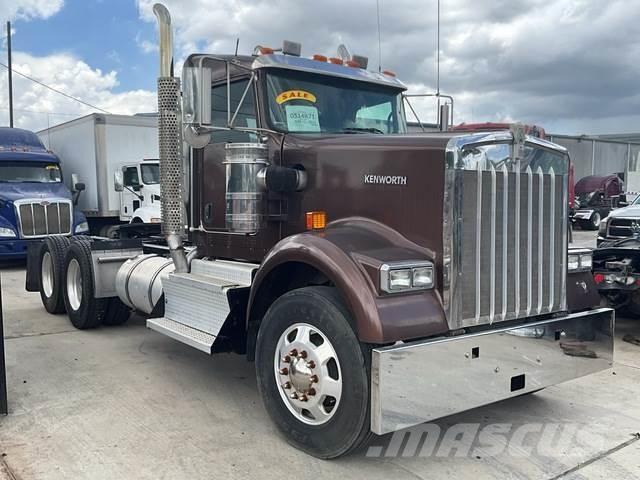 Kenworth W900 Tahače