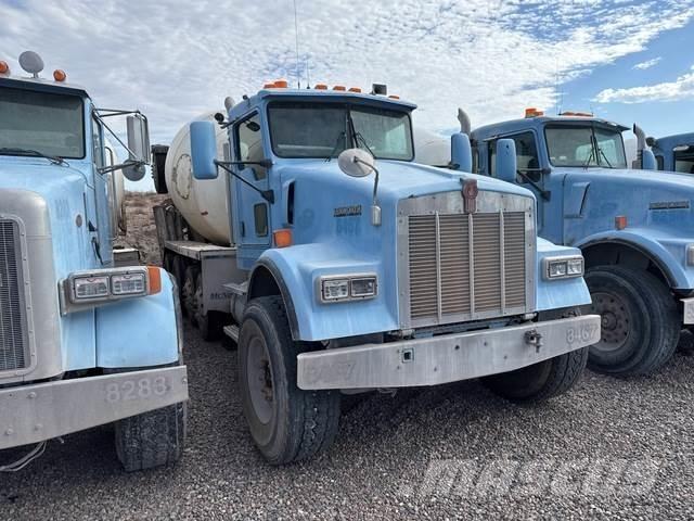 Kenworth W900 Další