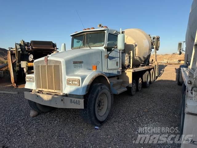 Kenworth W900 Další
