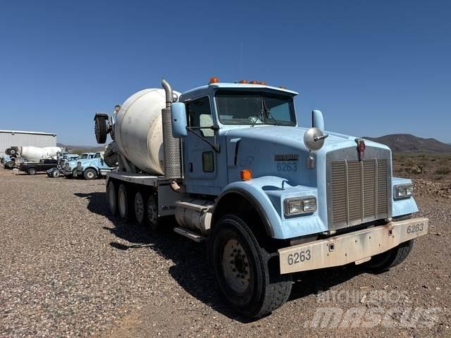 Kenworth W900 Další