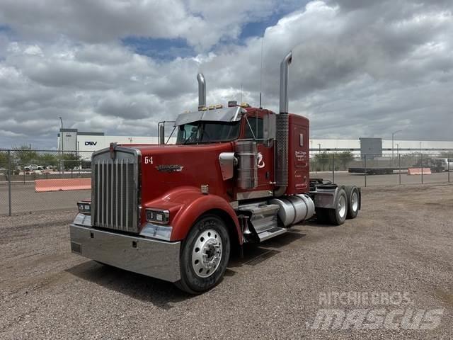 Kenworth W900 Tahače