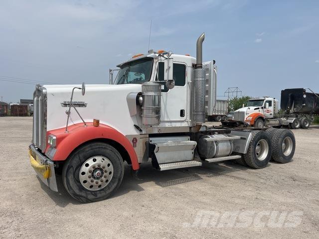 Kenworth W900 Tahače