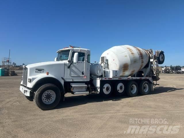 Kenworth W900 Další