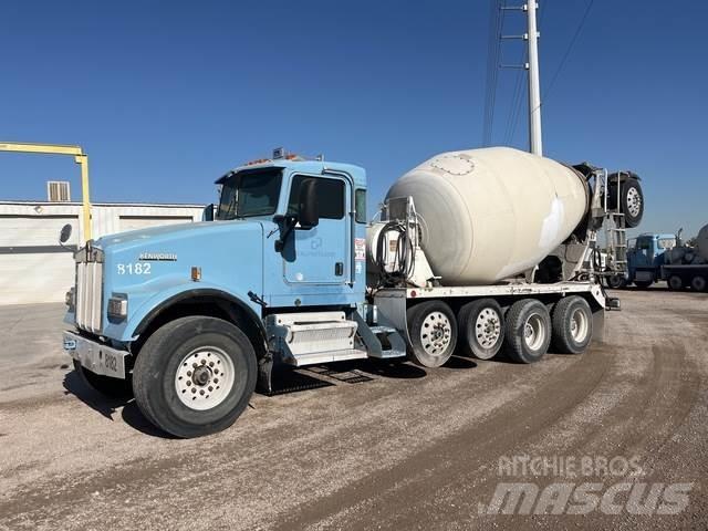 Kenworth W900 Další