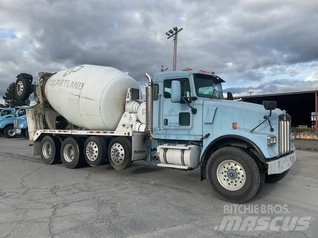 Kenworth W900 Další