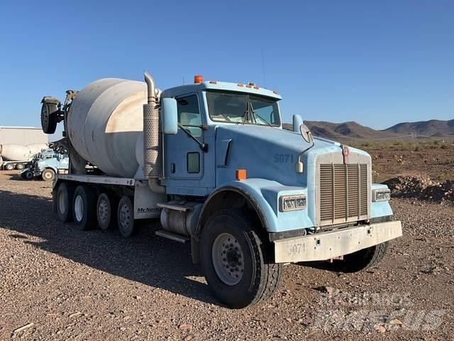 Kenworth W900 Další