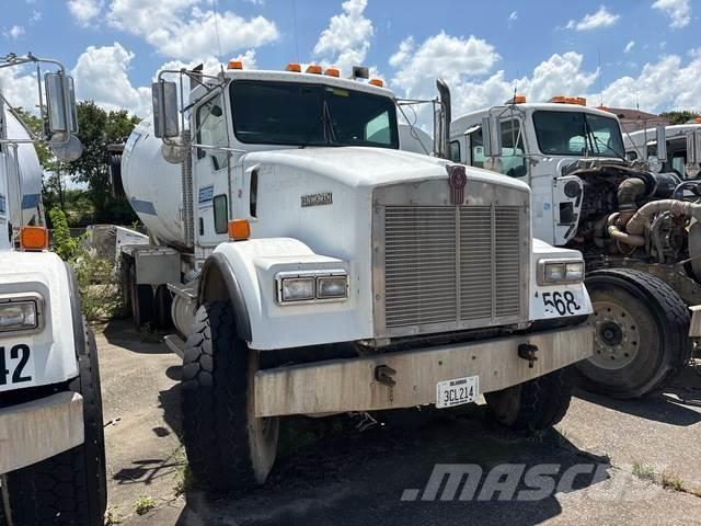 Kenworth W900 Další