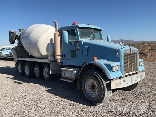 Kenworth W900 Další