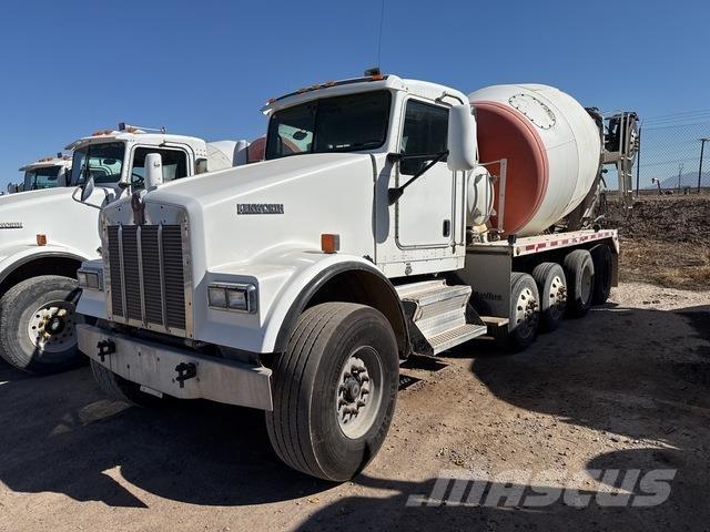 Kenworth W900 Další