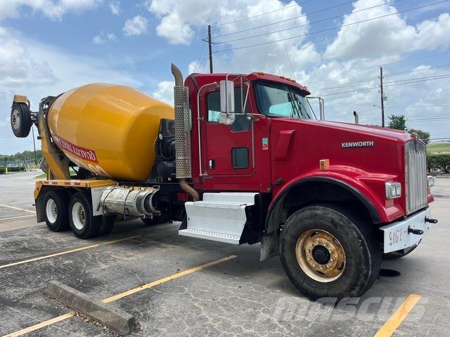 Kenworth W900 Další