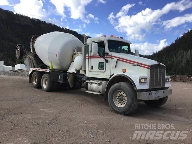Kenworth W900B Další