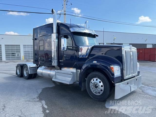 Kenworth W990 Tahače