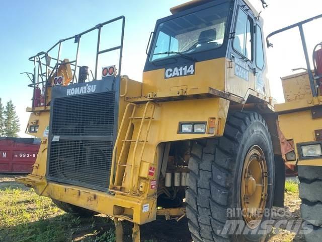 Komatsu 330M Kloubové dempry