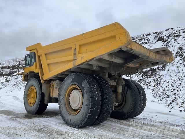 Komatsu 330M Kloubové dempry