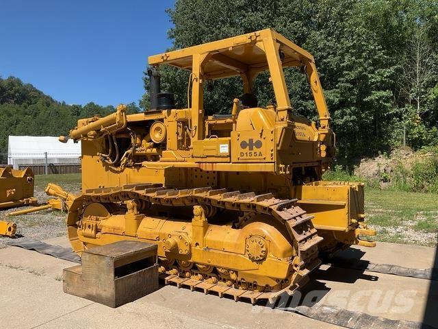 Komatsu D155-A Pásové dozery
