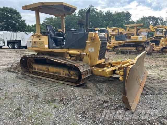 Komatsu D41E-6 Pásové dozery