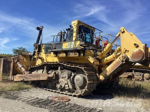 Komatsu D475A Pásové dozery