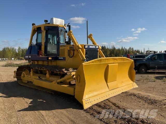 Komatsu D85P Pásové dozery