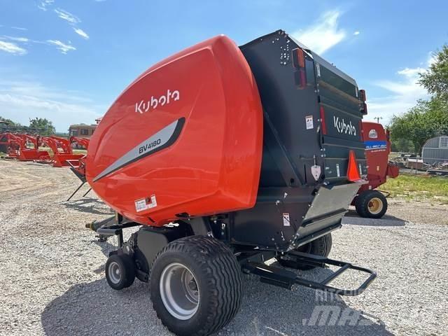 Kubota BV4180F Lis na válcové balíky