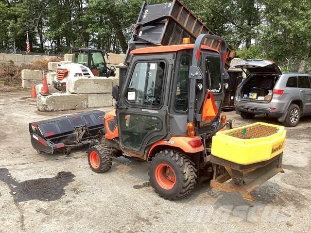 Kubota BX2380 Kompaktní traktory