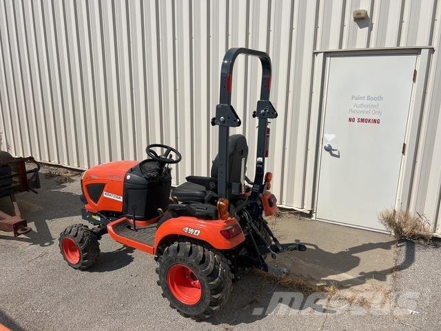 Kubota BX2380 Kompaktní traktory