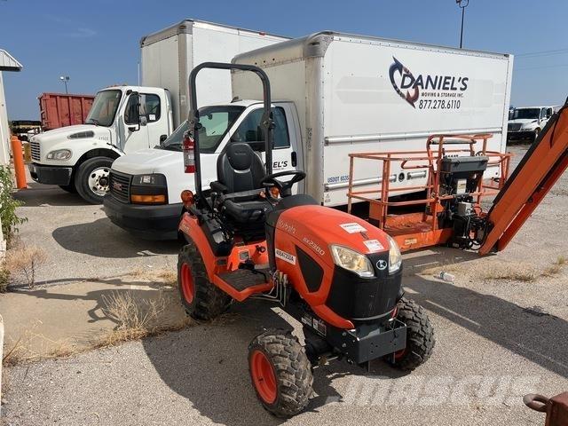Kubota BX2380 Kompaktní traktory