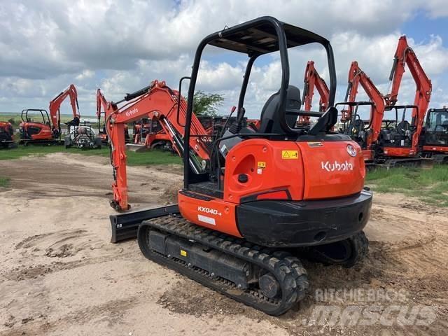Kubota KX040-4 Pásová rýpadla