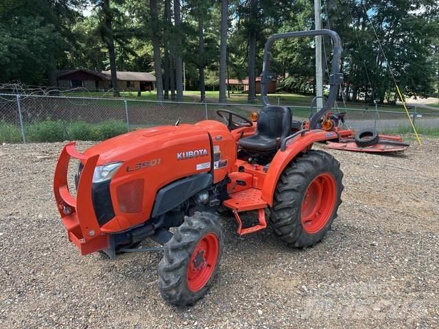 Kubota L3901DT Kompaktní traktory