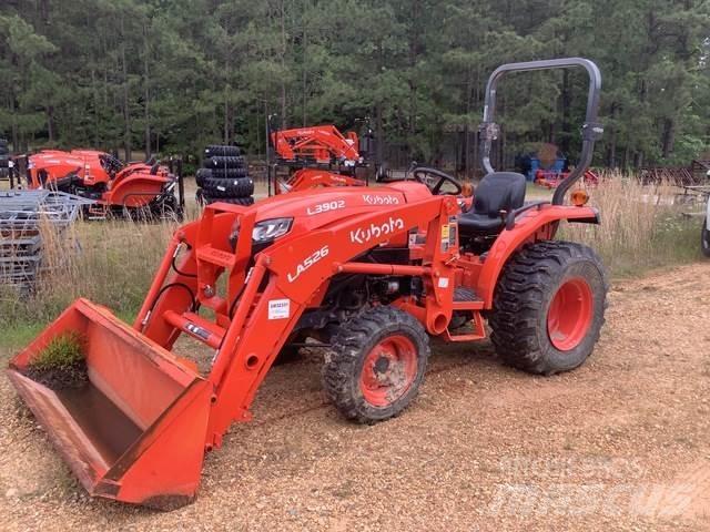 Kubota L3902DT Kompaktní traktory