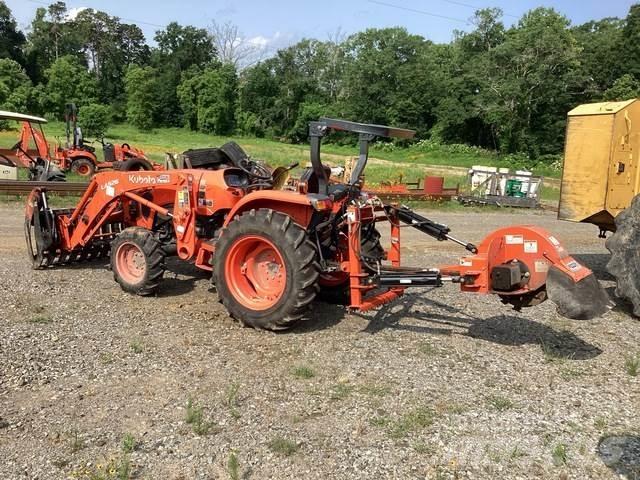 Kubota L3902DT Kompaktní traktory