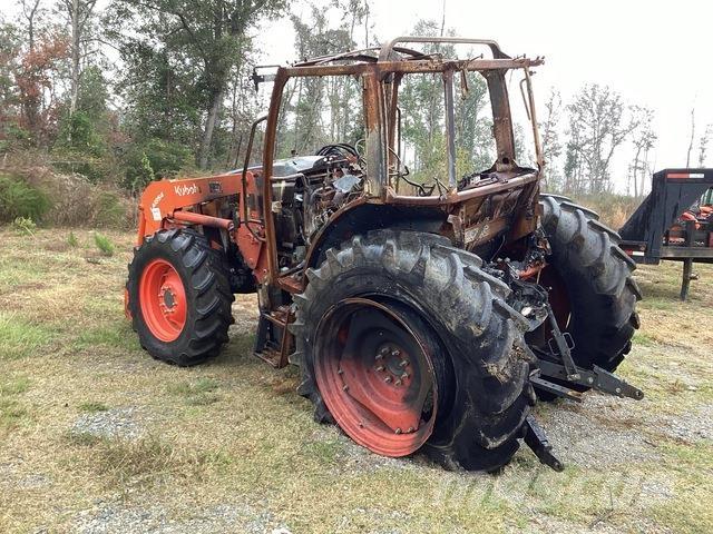 Kubota M5-111D Kompaktní traktory