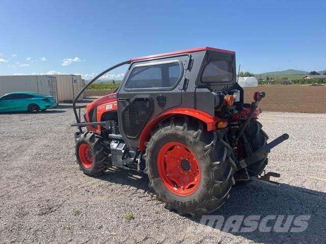 Kubota M5-111N Traktory
